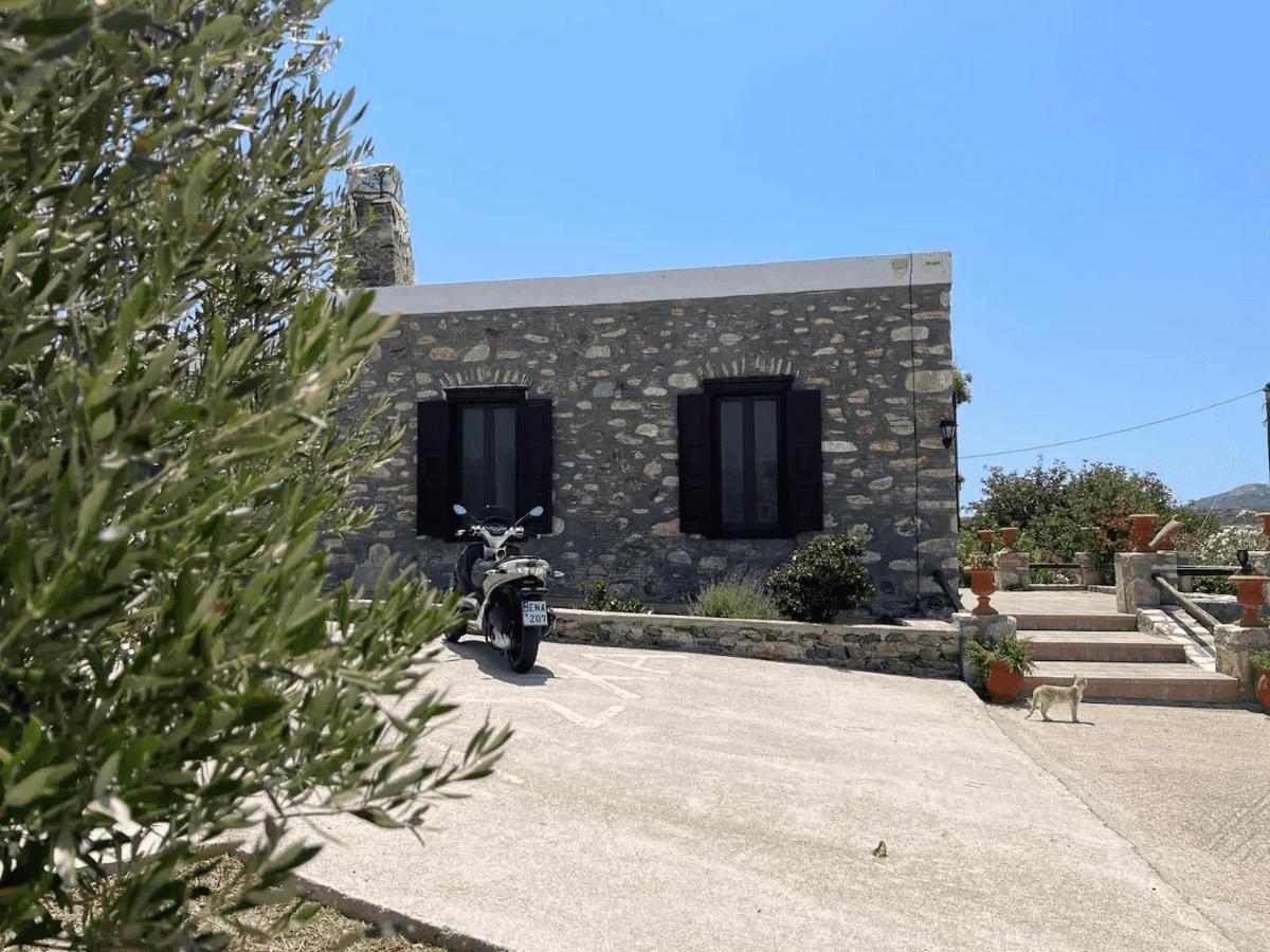 Πέτρινο Εξοχικό Σπίτι Στη Σύρο Agros (Syros) Exterior foto