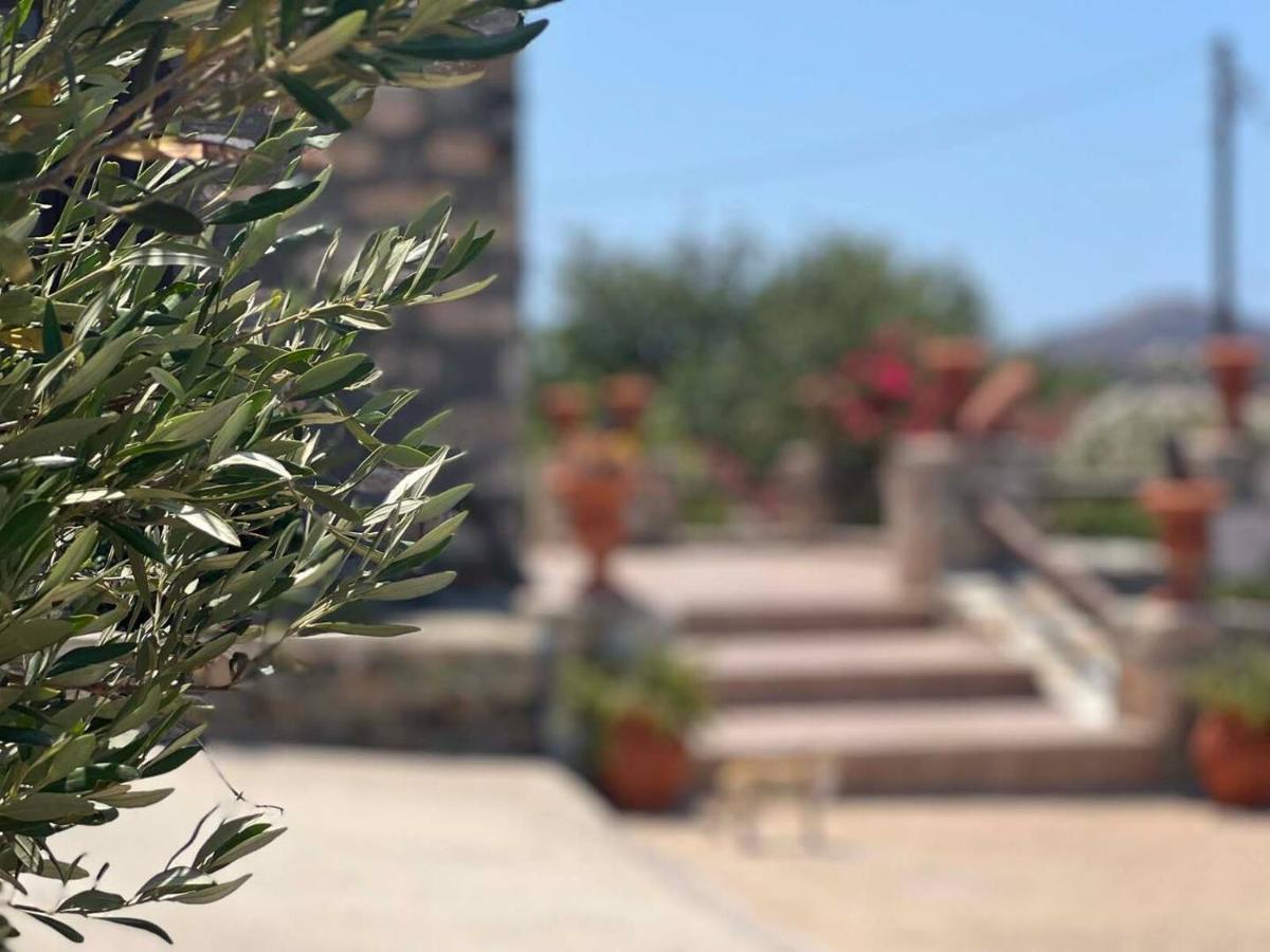 Πέτρινο Εξοχικό Σπίτι Στη Σύρο Agros (Syros) Exterior foto