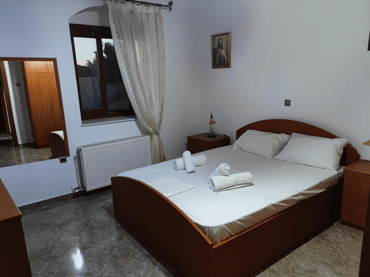 Πέτρινο Εξοχικό Σπίτι Στη Σύρο Agros (Syros) Exterior foto